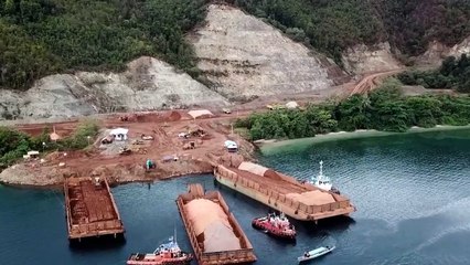 Tambang Nikel di Pulau Pakal