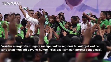 Jokowi Disambut Meriah Saat Silatnas Pengemudi Online