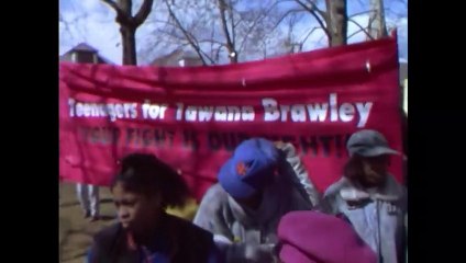 Loudmouth Bande-annonce VO