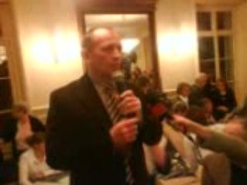 Discours Xavier DUGOIN 01 Municipale Mennecy 2008