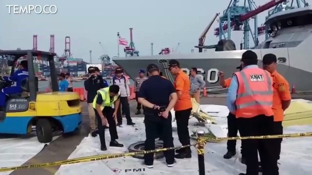 Temukan Turbin dan Ban Lion Air, Basarnas Perpanjang Masa Pencarian