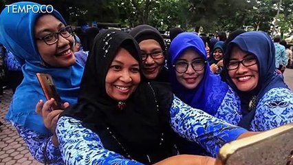 Mendagri Cabut Instruksi Terkait Seragam ASN Kemendagri