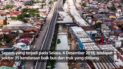 Dishub Bekasi Tindak Truk Berat yang Lalui Kalimalang