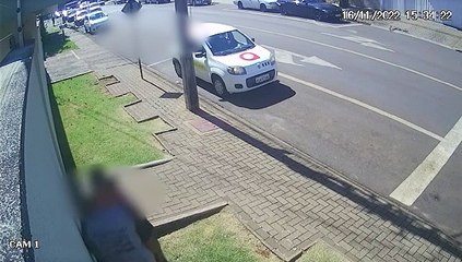 Mulher acusa suposta colega de quarto de ter furtado os móveis do apartamento