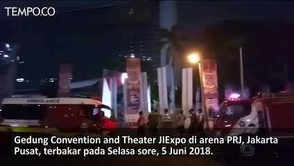 Gedung di Area PRJ Terbakar, 4 Orang Terjebak, Akhirnya...