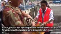 Warga Desa di Cina Berjibaku Mengatasi Banjir dan Longsor