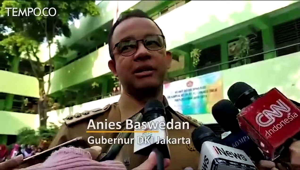 Anies Baswedan di Momentum Hari Pertama Masuk Sekolah