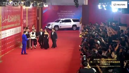 Bertaburnya Bintang di Festival Film Internasional Shanghai