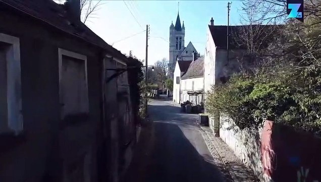 Menjelajah Kota Hantu Prancis dengan Drone