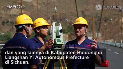 Jembatan gantung terpanjang di atas Sungai Jinsha selesai dibangun