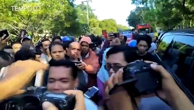 Densus 88 Menggeledah Kampus Universitas Riau