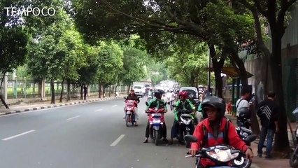 Kardus Dicurigai Berisi Bom di Halte Stasiun Palmerah Jakarta