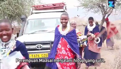 Suku Maasai Manfaatkan Matahari