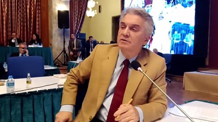 CHP'li Kuşoğlu: Harf inkılabıyla ilgili ‘dilimiz değiştirildi’ gibi sözler söylenmemelidir; bu konuda sizin bakanlık olarak desteğiniz gereklidir
