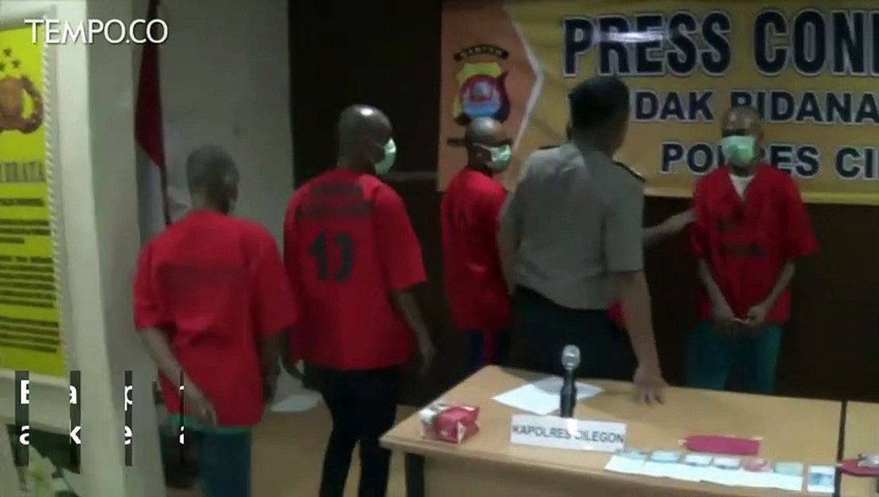 Berjudi Sambil Pesta Sabu, Enam Pemuda Diringkus Polisi