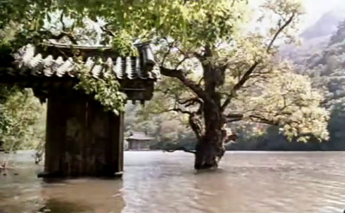 Printemps, été, automne, hiver... et printemps Bande-annonce (EN)