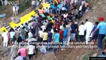 30 Anak Tewas Dalam Kecelakaan Bus di India