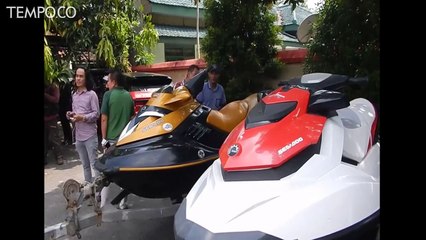 Ini Jet Ski dan Mobil Mewah Bupati Mojokerto yang Disita KPK