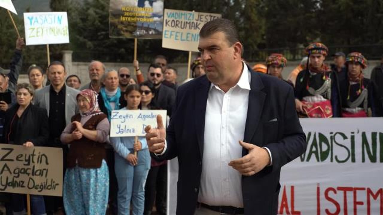 Seferihisar Köylüsü, Mahkemenin Jeotermal Santrali Projesine Yönelik İptal Kararını Zeybekle Kutladı