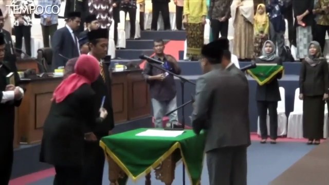 Petani Cokelat Dilantik Jadi Anggota DPRD Kota Serang