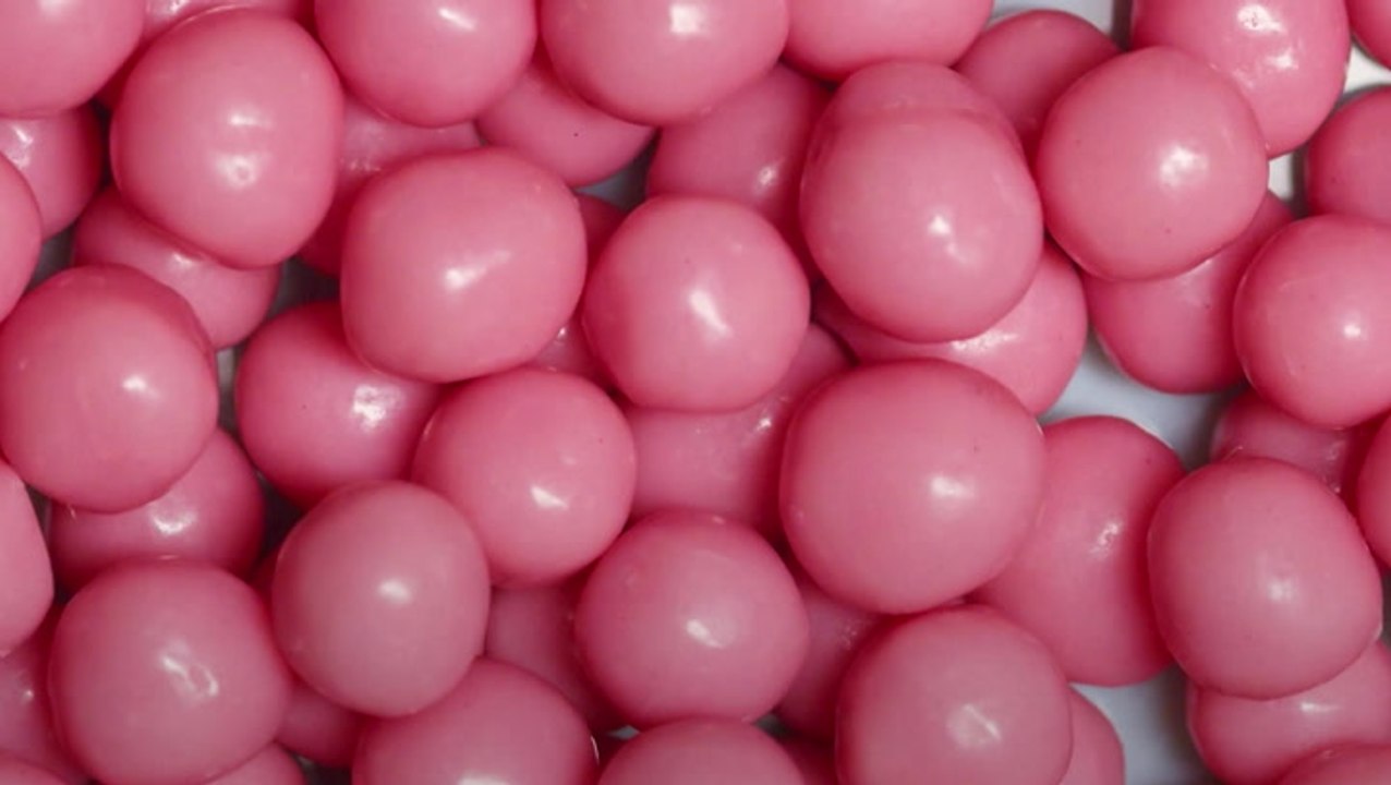 Revealed: Oxford Street sweet shops drop by a third after raids