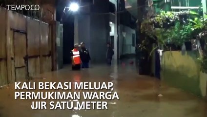 Kali Bekasi Meluap, Permukiman Warga Banjir Satu Meter