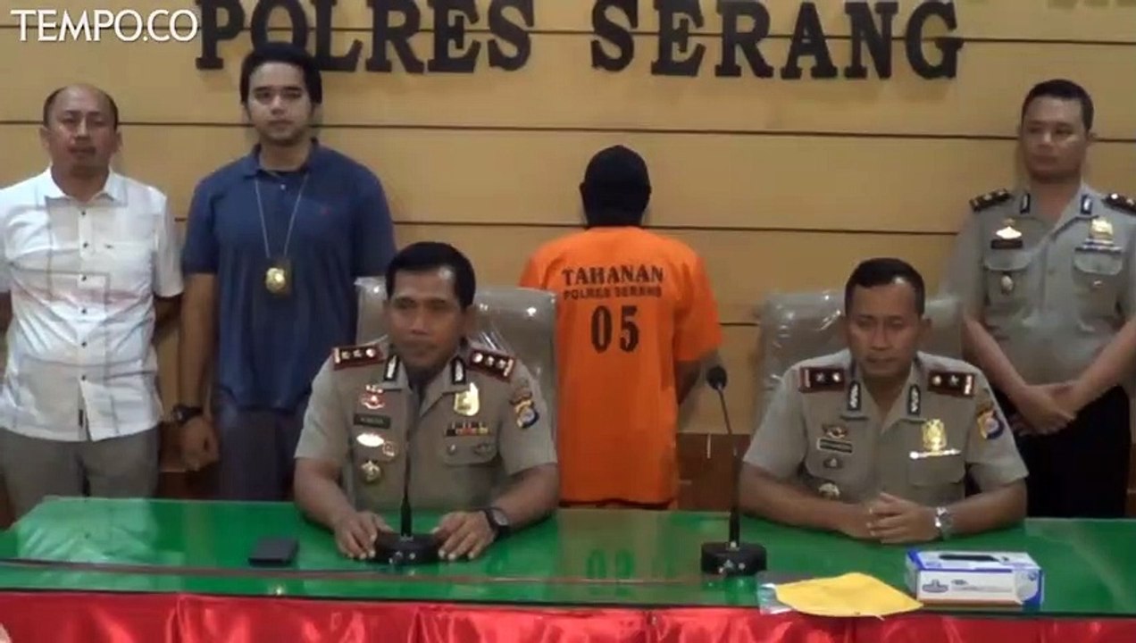 Polisi Tangkap Pelaku SMS Teror Peledakan Mapolres Tanara