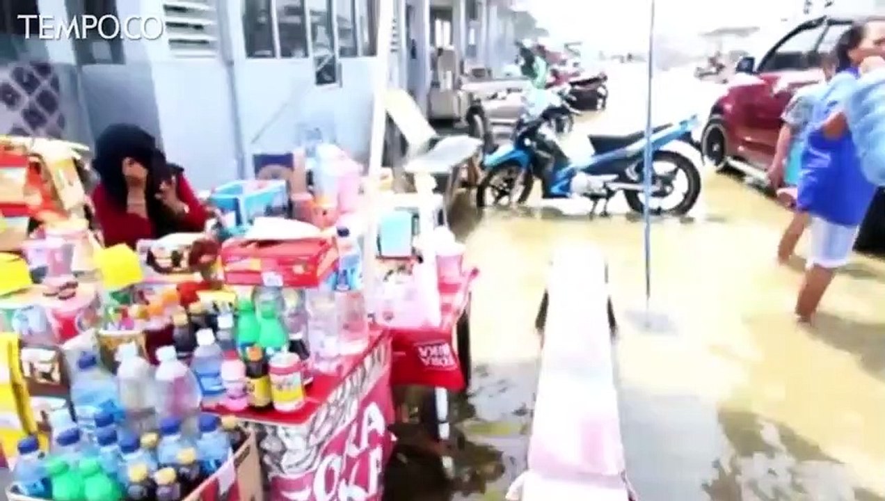 Efek Super Moon, Banjir Rob Kembali Genangi Muara Angke