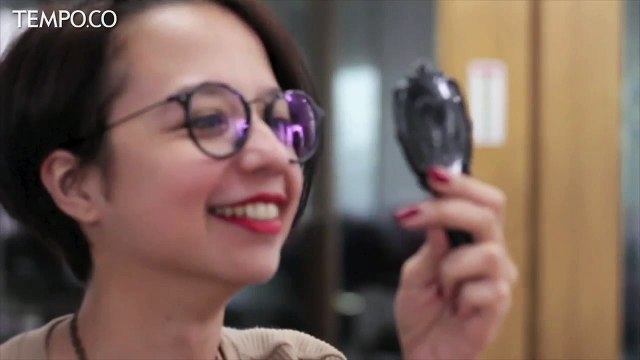 Lipstik The ONE Colour Unlimited Oriflame di Warna Kulit Berbeda