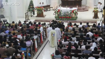 Suasana Misa Natal di Gereja Katolik Pertama di Semarang
