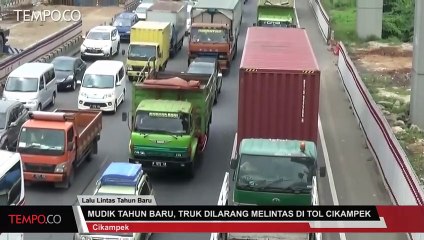 Download Video: Mudik Tahun Baru, Truk Dilarang Melintas di Tol Cikampek