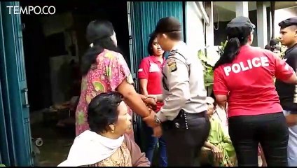 Polisi Geledah Kampung Narkoba di Kebayoran Lama