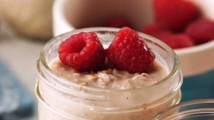 How to Make Cinnamon-Roll Overnight Oats