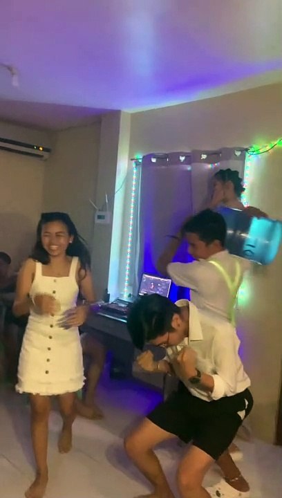 Suitor's Proposal Leads to Flooded Room