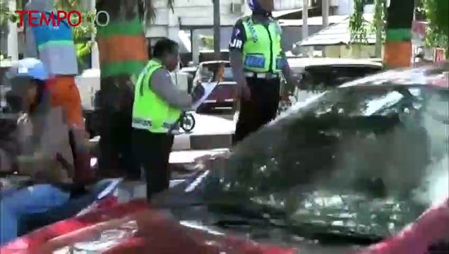 Diduga Berkendara Ugal-ugalan, Sepasang Kekasih Ini Tewas Terlindas Truk