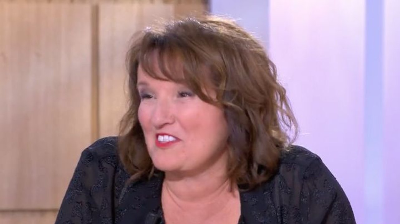 Anne Roumanoff à la rescousse d'Anne-Elisabeth Lemoine