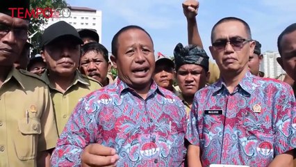 Tagih Janji Jokowi, Ribuan Perangkat Desa Se-Indonesia Demo Istana