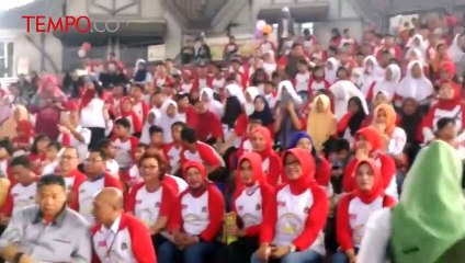 Hari Anak Nasional, Djarot Bagikan Sepeda untuk Anak Panti Asuhan