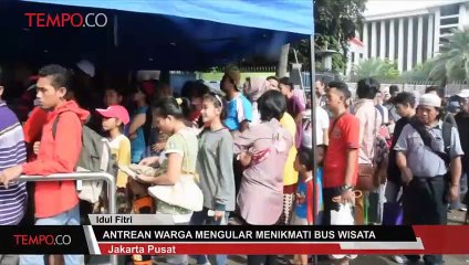Idul Fitri, Warga Antre Mengular Naik Bus Wisata Gratis