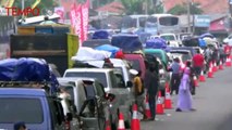 H-2 Lebaran, Antrean Kendaraan ke Merak Mencapai 8 KM