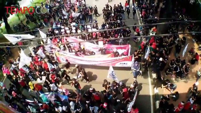 Ada Demo Buruh, Balai Kota Ditutup, Pengunjung Kecewa