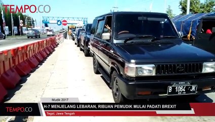 Скачать видео: H-7 Jelang Lebaran, Ribuan Pemudik Mulai Padati Brexit