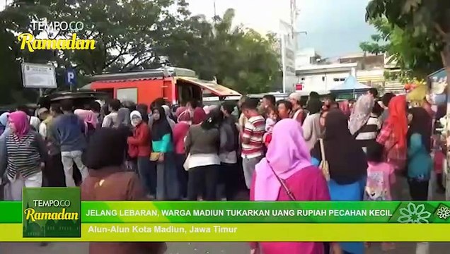 Jelang Lebaran, Warga Madiun Tukarkan Uang Rupiah Pecahan Kecil