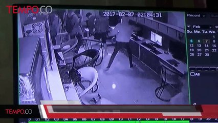 Rampok Warnet, Sejumlah Pelaku Terekam CCTV