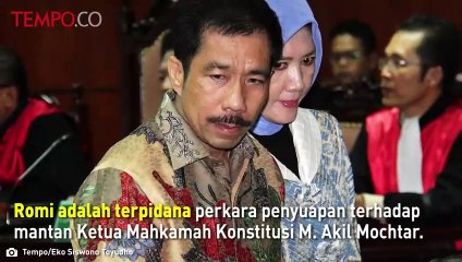 Romi Herton Berplesir Keluar Penjara