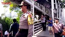 Rizieq Shihab Diperiksa, Massa FPI Long March ke Polda Metro Jaya