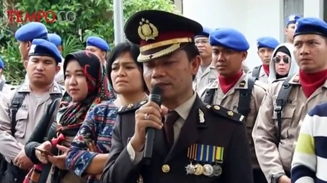 Disambut Isak Tangis, Jenazah Abdul Munir Tiba di Rumah Duka