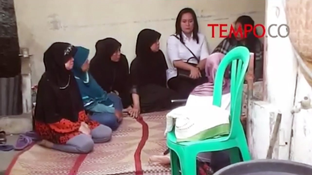 Isak Tangis Iringi Pemakaman Jenazah Gadis Korban Pembunuhan