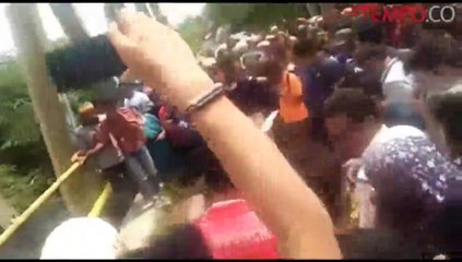 Diduga Korban Pembunuhan, Mayat Pria Ditemukan Tersangkut Dibawah Jembatan