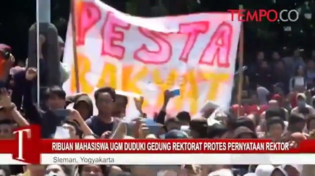 Ribuan Mahasiswa UGM Duduki Gedung Rektorat Protes Pernyataan Rektor